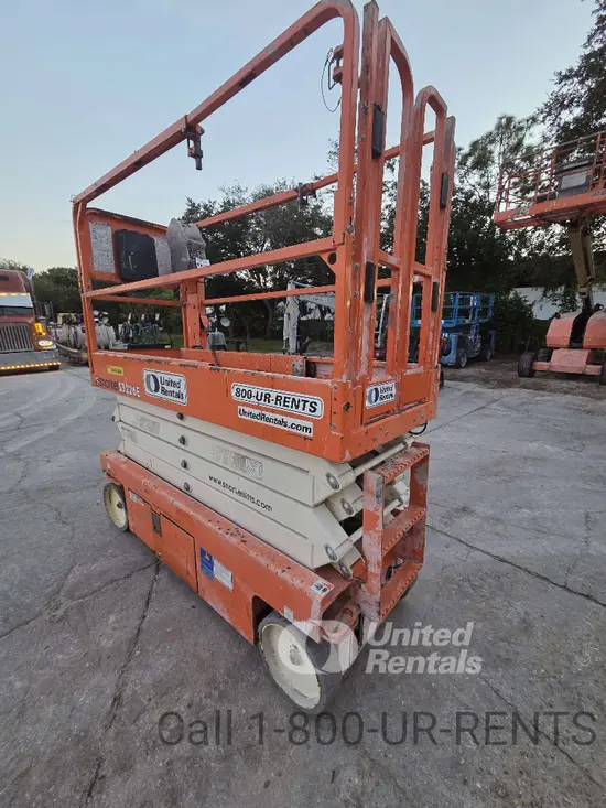 2019 Snorkel S3226E Scissor Lift