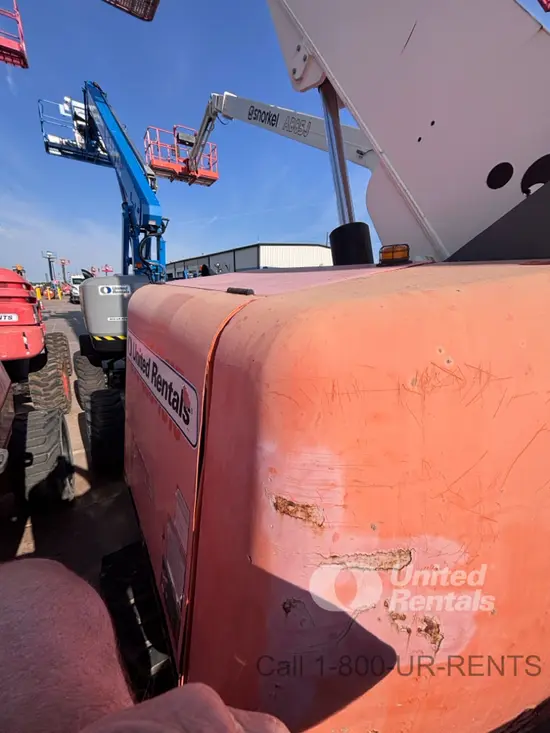 2019 Snorkel 660SJ Boom Lift