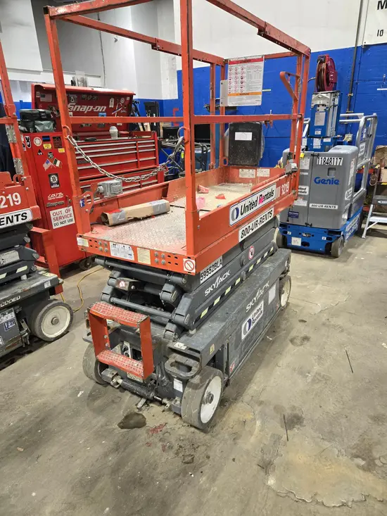 2018 Skyjack SJIII3219 Scissor Lift