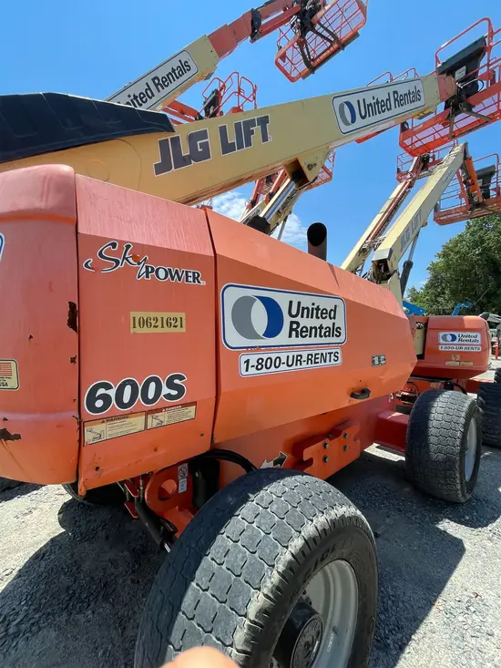 2017 JLG 600S Boom Lift