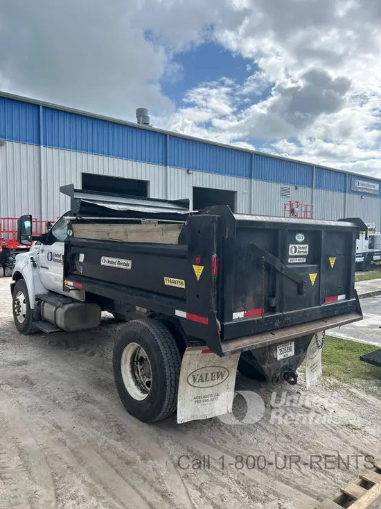 2023 Ford F-750-DUMP-HYD Truck