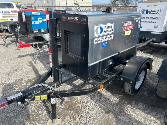 2022 Lincoln Electric LE400 Welder