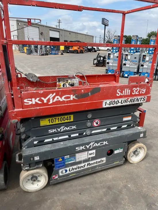 2018 Skyjack SJIII3219 Scissor Lift