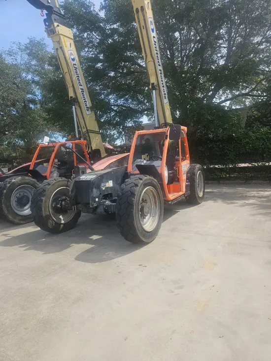 2017 JLG 642 Forklift