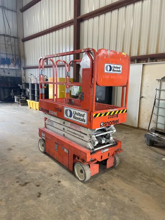 2019 Snorkel S3219E Scissor Lift