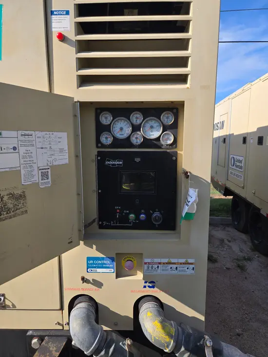 2018 Doosan HP1600WCU-T4FIQ Air Compressor