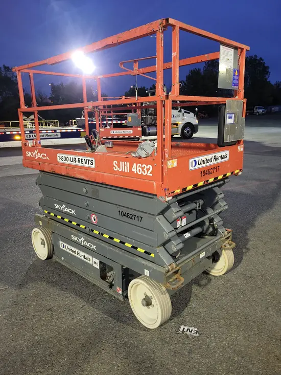 2016 Skyjack SJIII4632 Scissor Lift