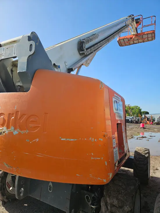 2021 Snorkel 660SJ Boom Lift
