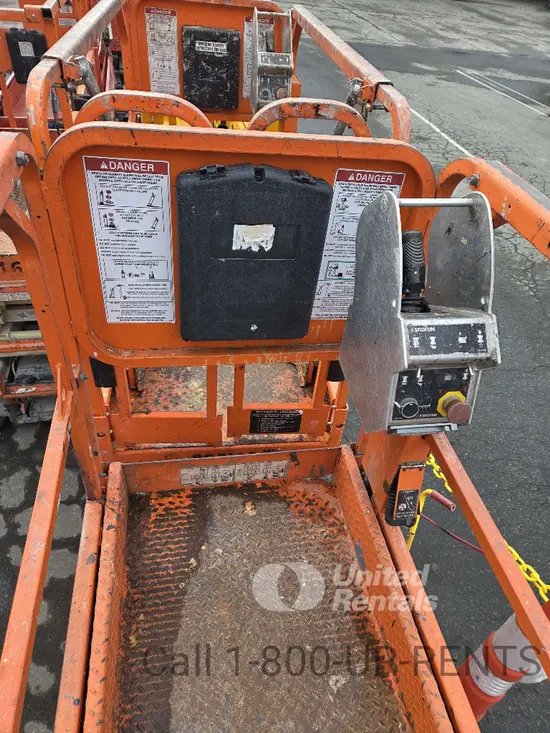 2019 Snorkel S3219E Scissor Lift