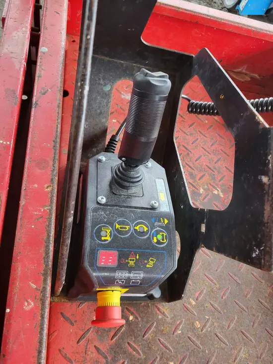 2019 MEC 1330SE Scissor Lift