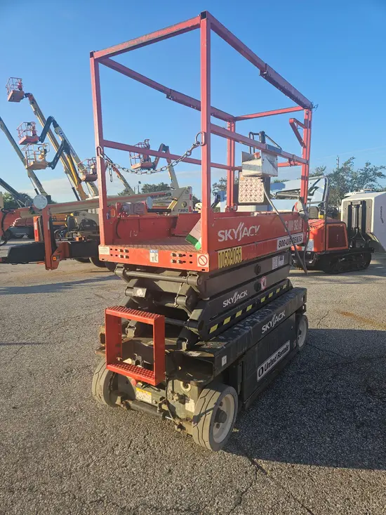 2017 Skyjack SJIII3219 Scissor Lift