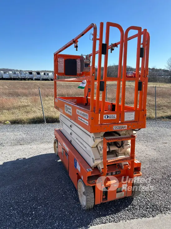 2019 Snorkel S3226E Scissor Lift