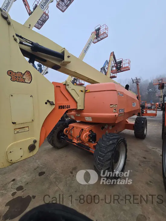 2017 JLG 800AJ Articulating Boom Lift