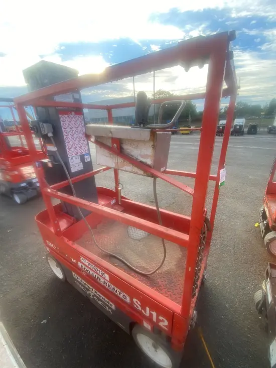 2019 Skyjack SJ12 Self-Propelled One-Person Lift