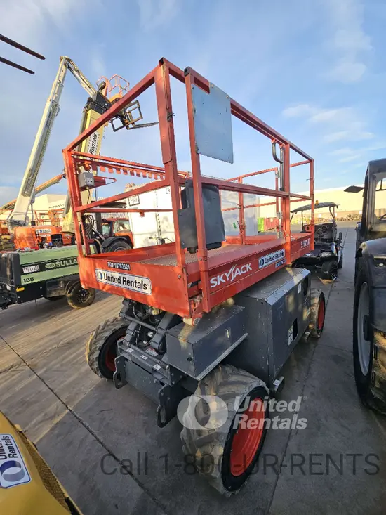 2018 Skyjack SJ6826RT Rough Terrain Scissor Lift