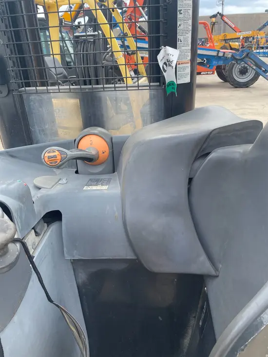 2021 HEAT KING RR5715-40 Warehouse Forklift