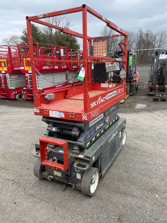 2016 Skyjack SJIII3219 Scissor Lift
