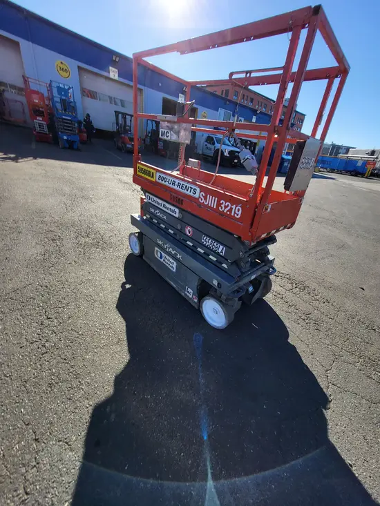 2018 Skyjack SJIII3219 Scissor Lift