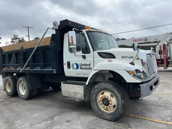 2016 International 7400SBA6X4 Truck