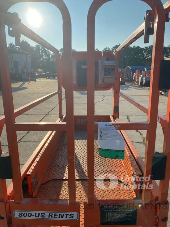 2019 Snorkel S3219E Scissor Lift