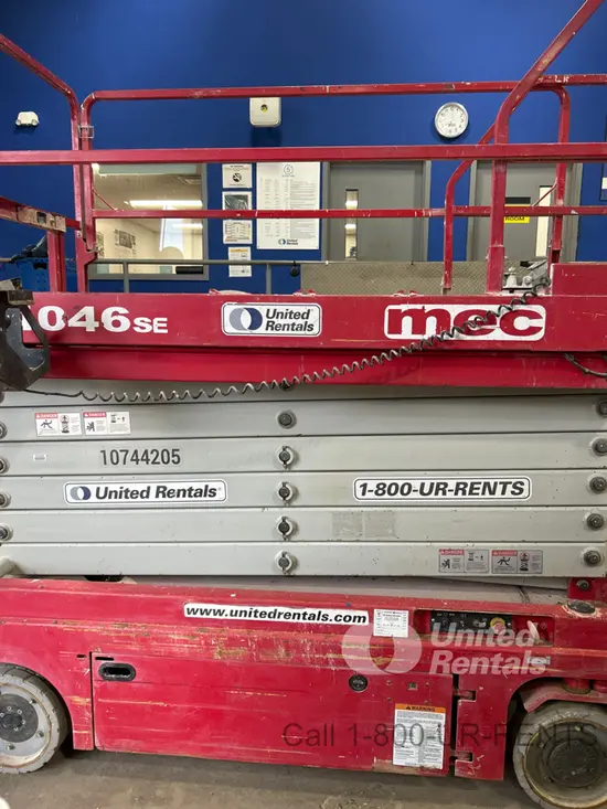 2018 MEC 4046SE Scissor Lift