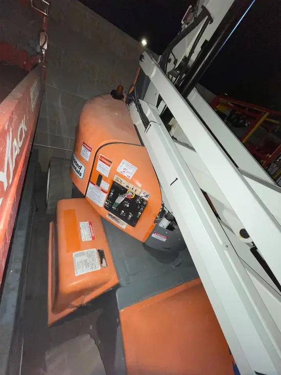 2017 Snorkel A46JE Articulating Boom Lift