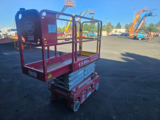 2019 MEC 1330SE Scissor Lift