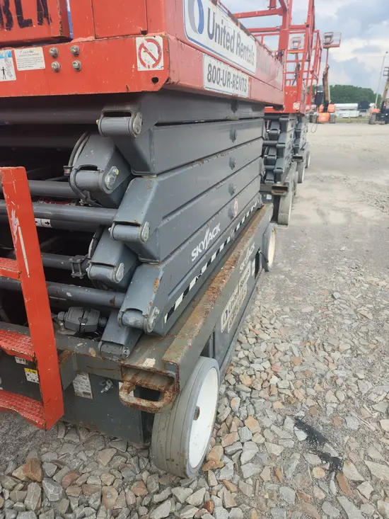 2018 Skyjack SJIII4740 Scissor Lift