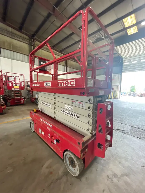 2018 MEC 4046SE Scissor Lift