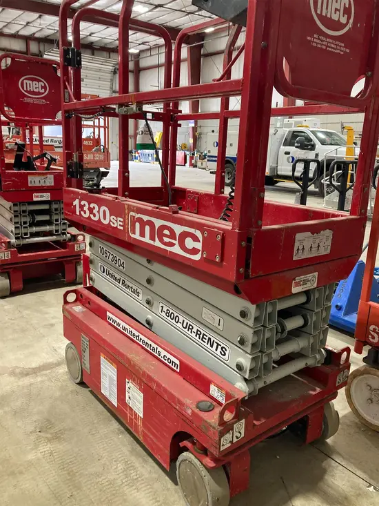 2017 MEC 1330SE Scissor Lift