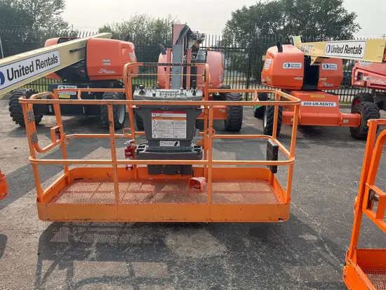 2017 JLG 600AJ Articulating Boom Lift