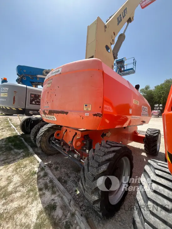 2018 JLG 800S Boom Lift