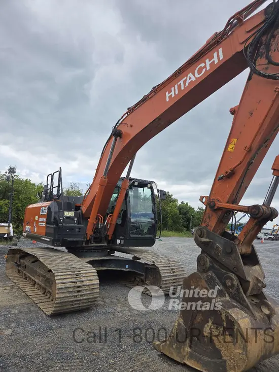 2022 HITACHI ZX210LC-6 Excavator
