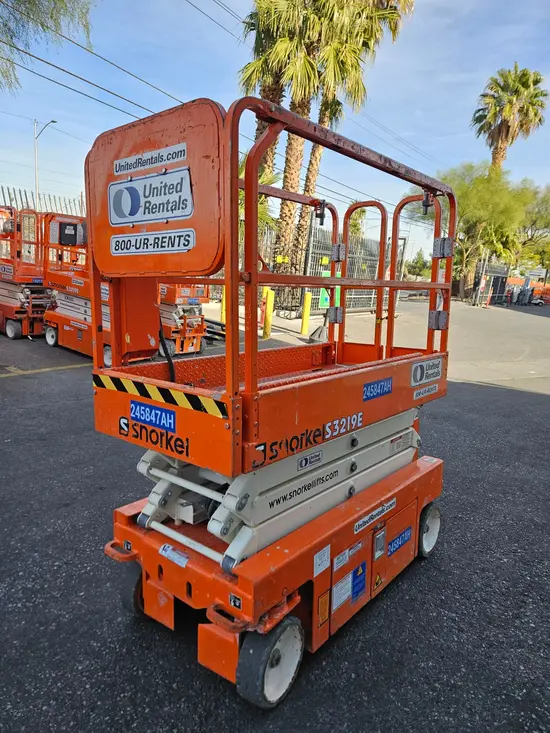 2020 Snorkel S3219E Scissor Lift