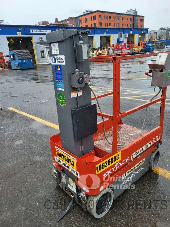 2017 Skyjack SJ12 Self-Propelled One-Person Lift