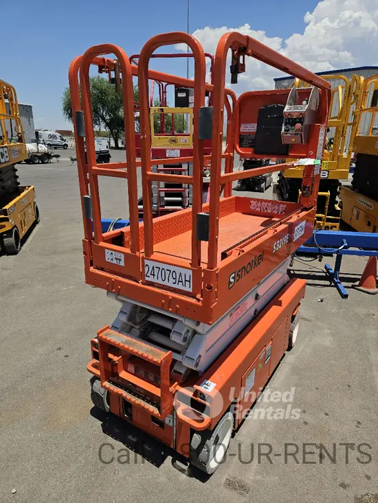 2020 Snorkel S3219E Scissor Lift