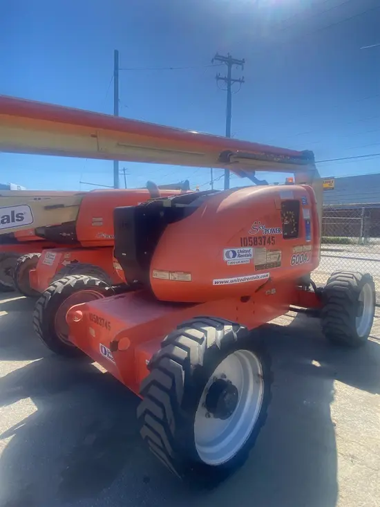 2017 JLG 600AJ Articulating Boom Lift