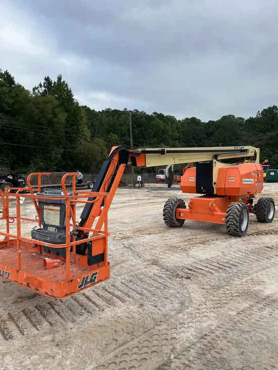 2016 JLG 800AJ Articulating Boom Lift