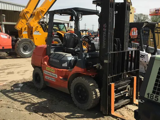 2013 Toyota 7FDU35 Forklift