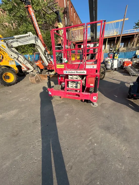 2016 MEC 4069RT Rough Terrain Scissor Lift