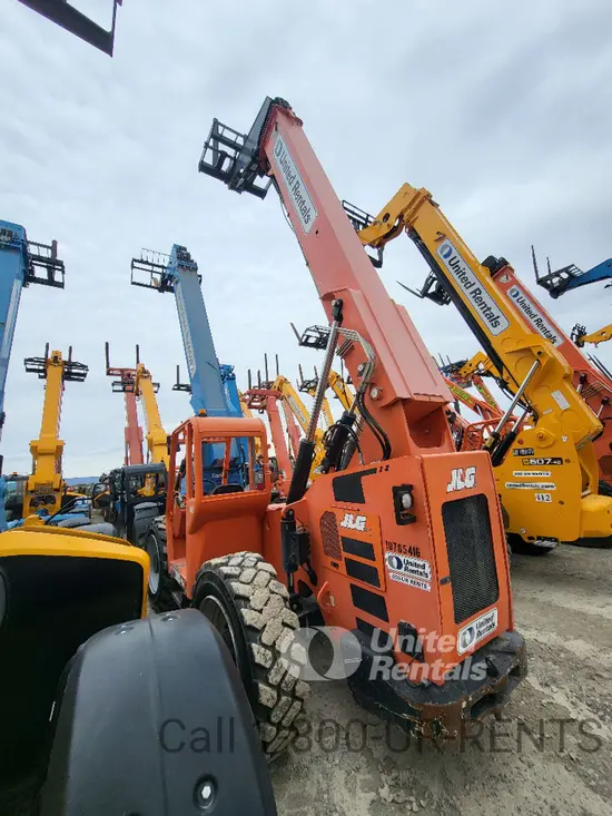 2018 SKYTRAK 6042 Forklift