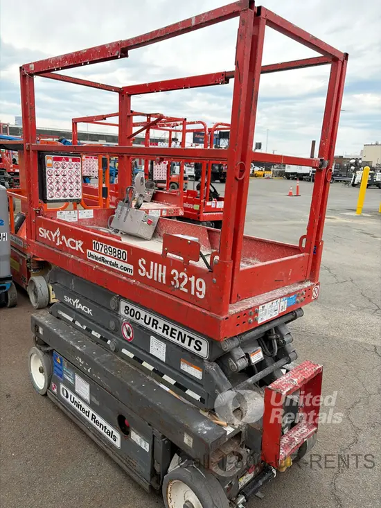 2018 Skyjack SJIII3219 Scissor Lift