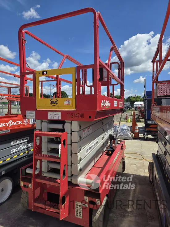 2021 MEC 4046SE Scissor Lift