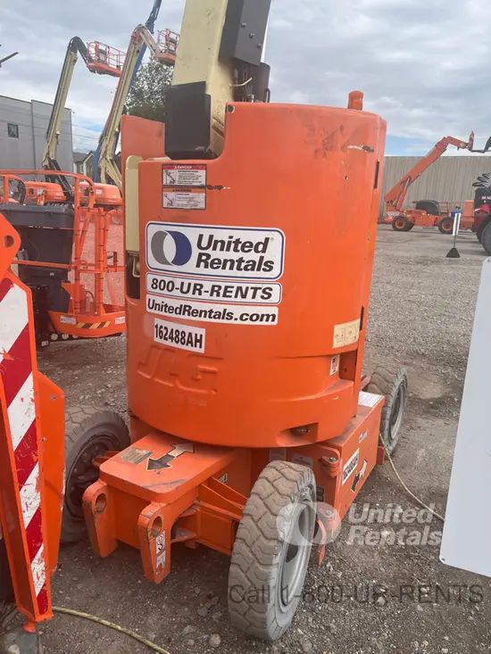 2016 JLG E300AJP Articulating Boom Lift