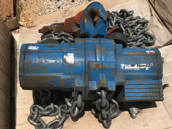 2012 JD NEUHAUS PROFI 10T Hoist