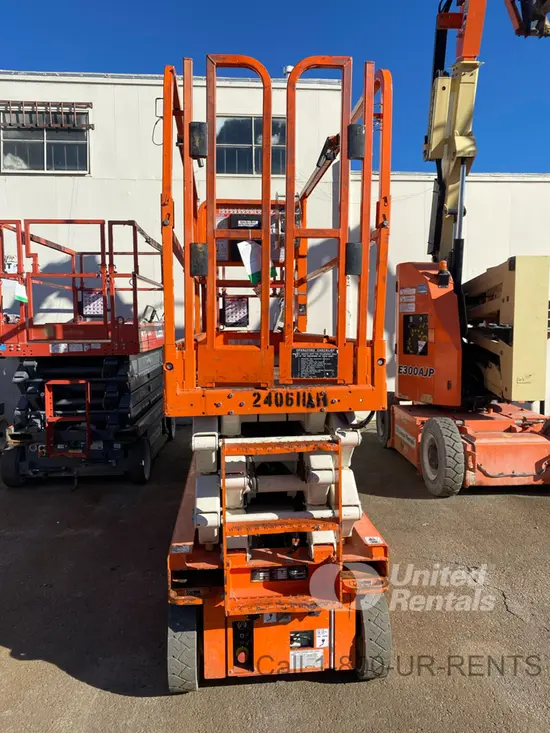 2019 Snorkel S3226E Scissor Lift