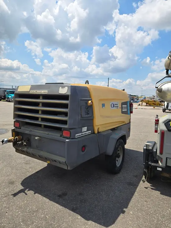 2019 Atlas Copco XAS440JD T4F Air Compressor