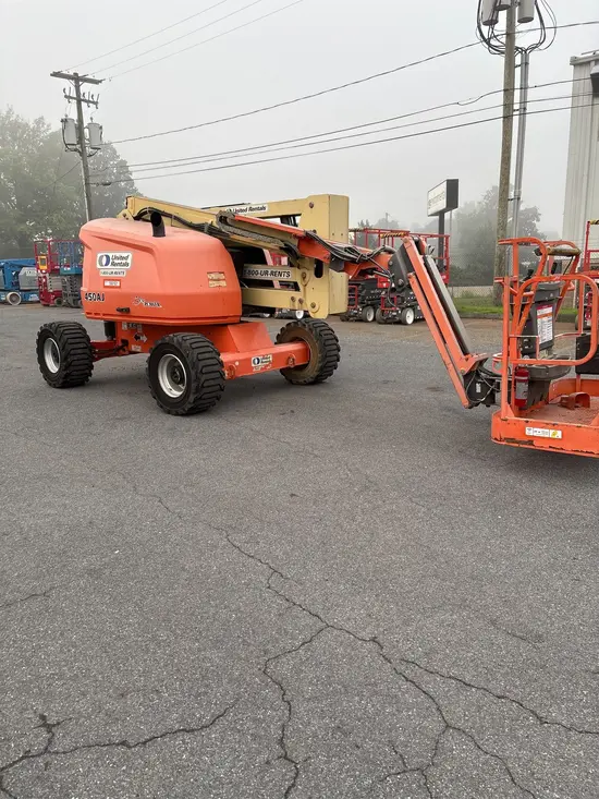 2017 JLG 450AJ Articulating Boom Lift
