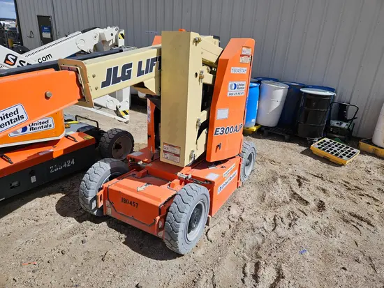 2016 JLG E300AJP Articulating Boom Lift