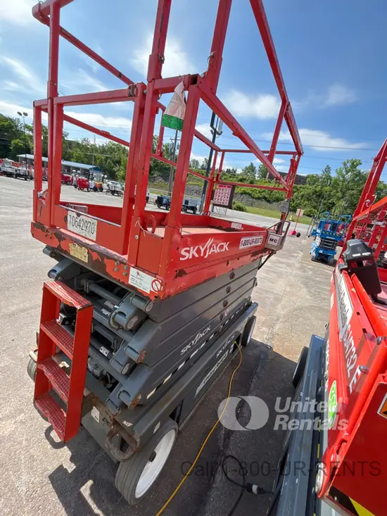 2017 Skyjack SJIII4740 Scissor Lift